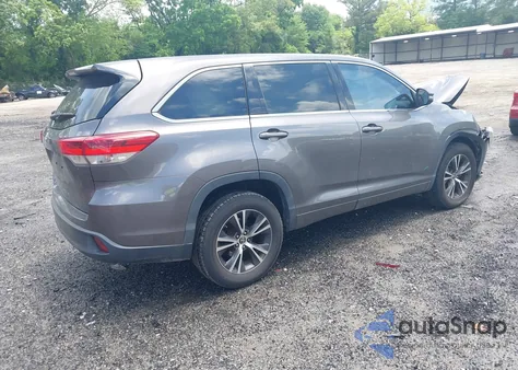 2017 Toyota Highlander Le from USA, damaged, VIN 5TDZZRFH9HS220258